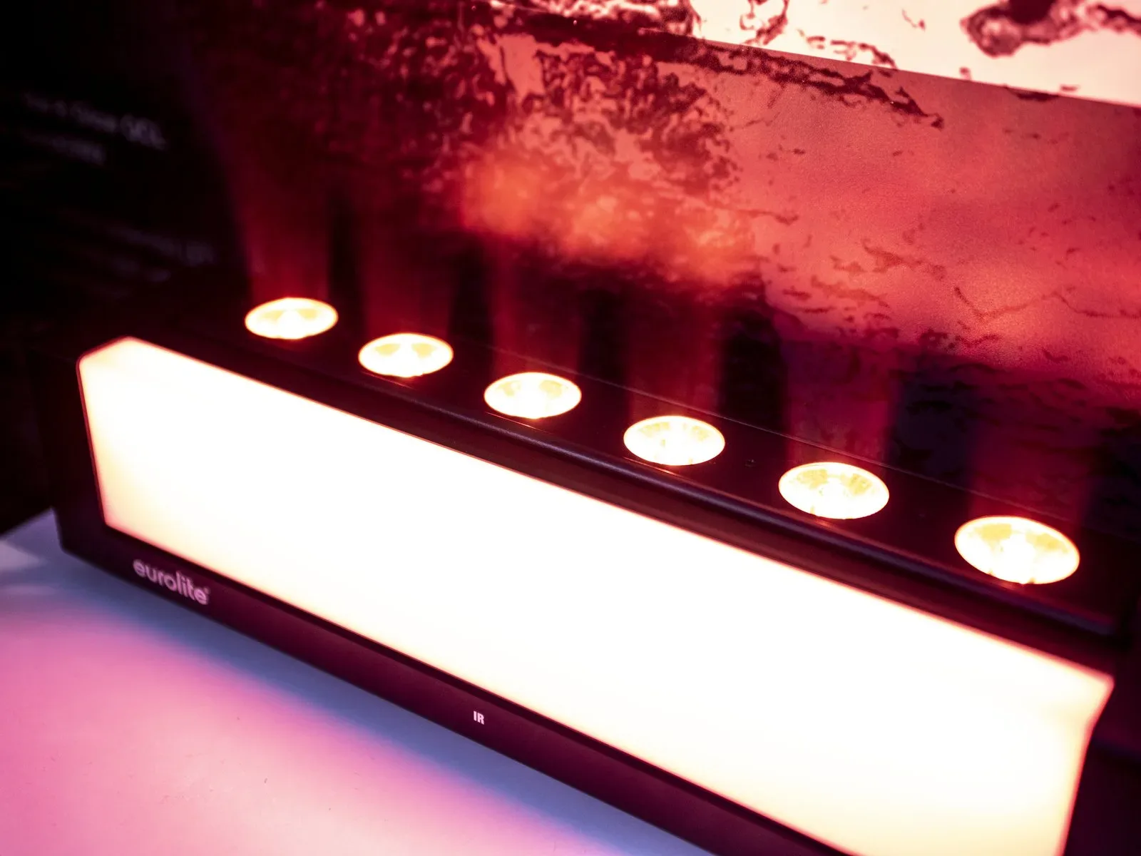 EUROLITE AKKU Bar-6 Glow QCL Flex QuickDMX - Image 3