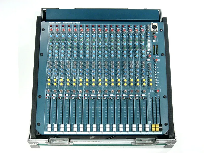 Allen & Heath MixWizard WZ3 16:2