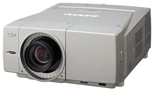Sanyo PLC-EF60A Projector