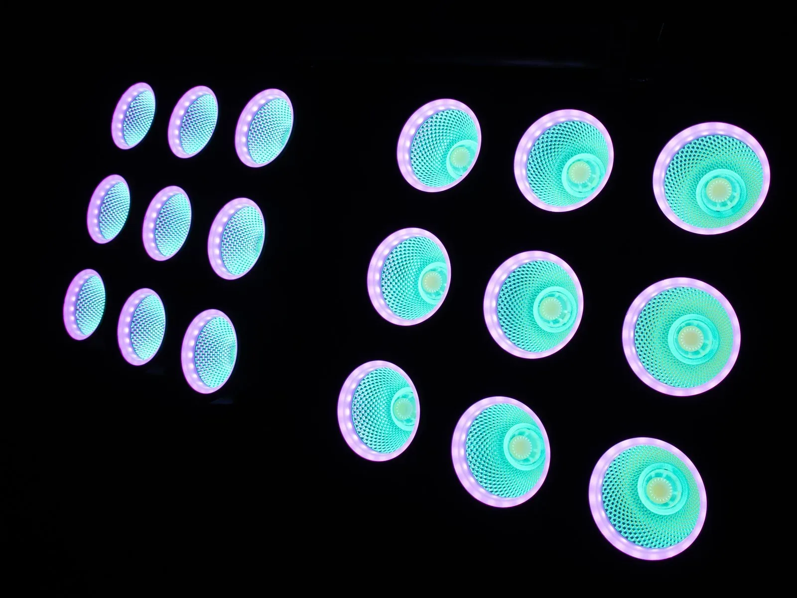 Eurolite LED IP Atmo Blinder 9 - Image 13